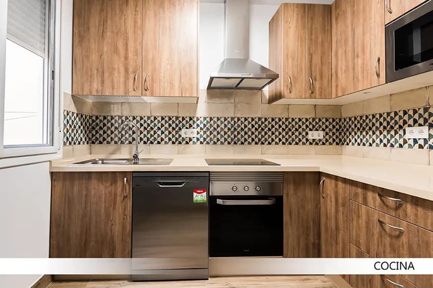 Kitchen 1